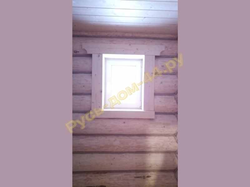 rus-dom-44-obsada-i-okosyachka01